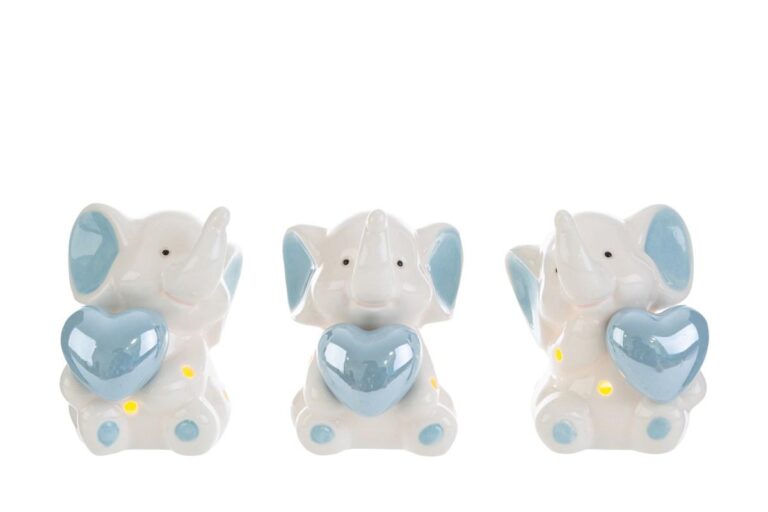 Baby elephant favor in light blue porcelain | rohome