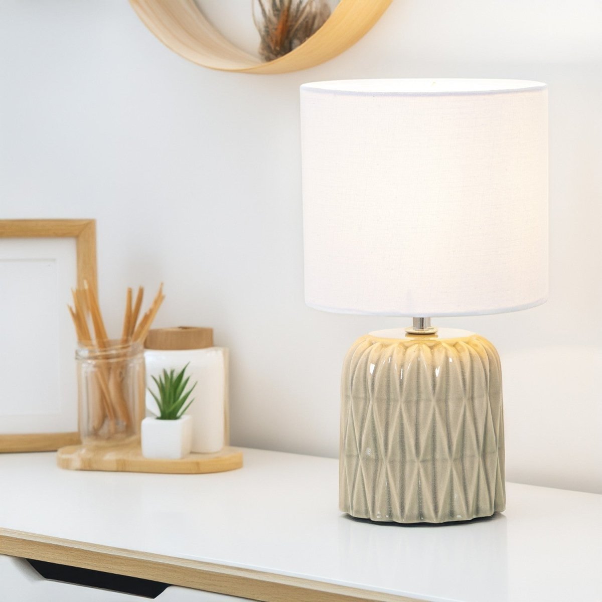 Lampada da tavolo in ceramica rombi verde light| rohome - Rohome